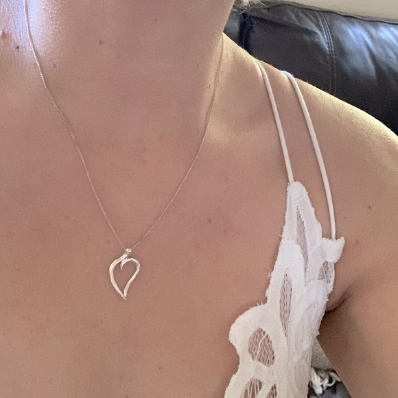 Tiffany & Co. vintage silver leaf/ heart pendant necklace - Picture 13 of 14